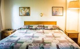 Coachman Motor Lodge